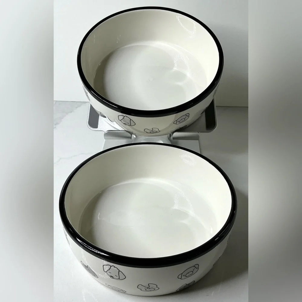 Pearhead charming ceramic
